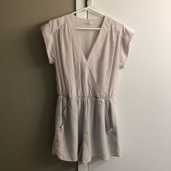 NEW Aritzia babaton corbett romper lavender silk - Picture 2 of 14